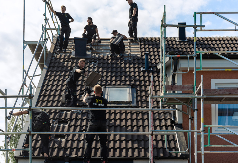 Välkommen till Kungstak för hjälp med takrenovering